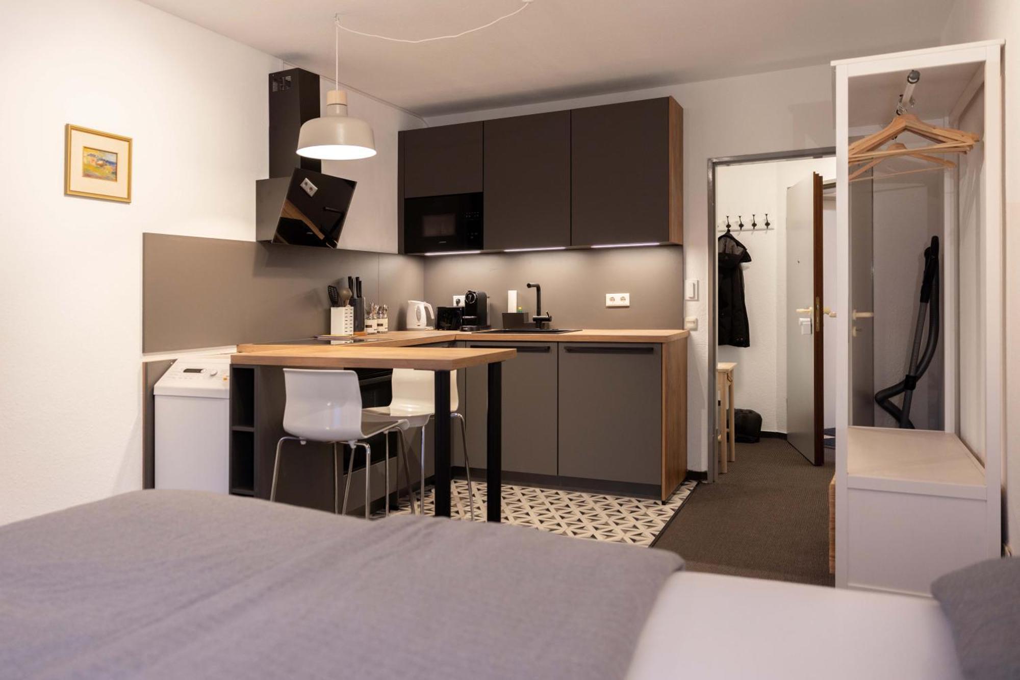 Zentrale Ruhige Wohnung Mit Parkplatz Paderborn Exterior foto